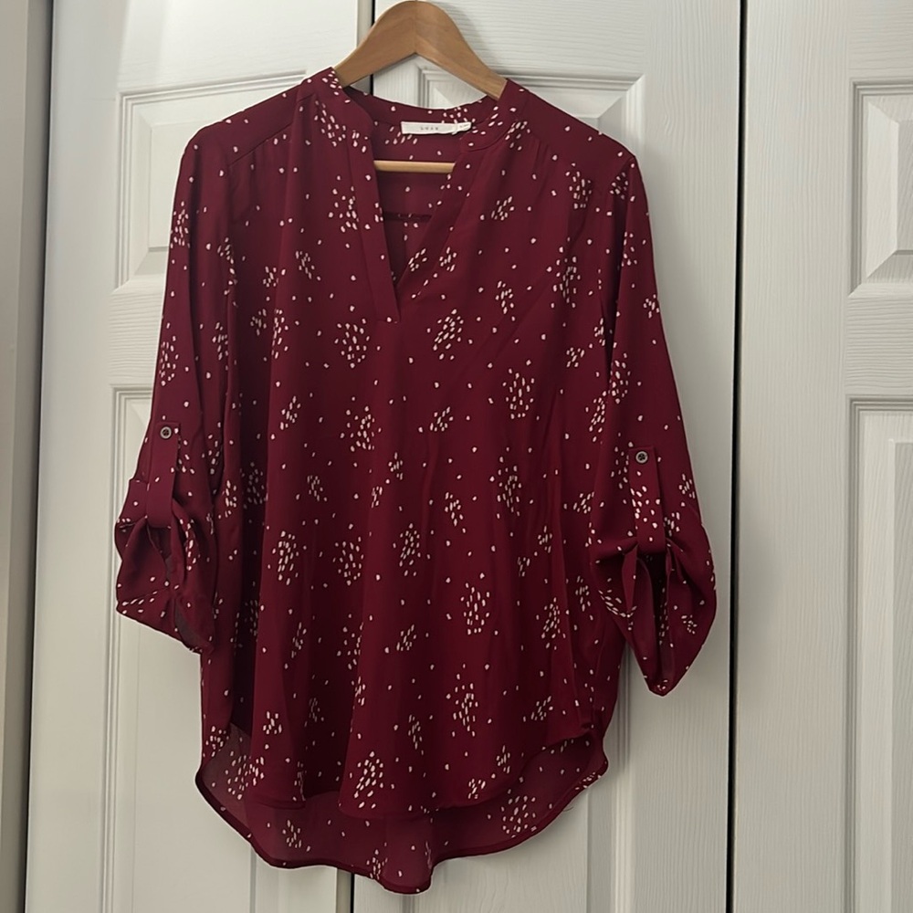 Lush V-neck Roll up blouse
